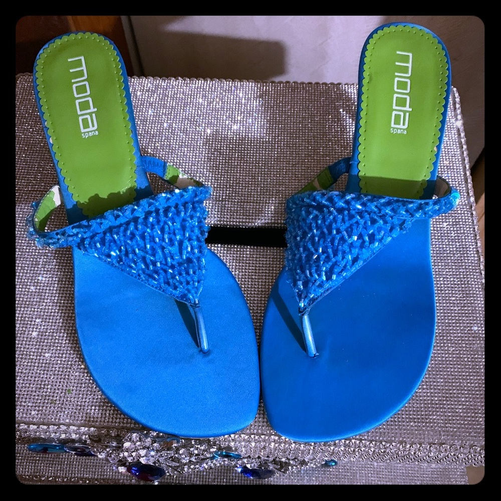 MODA SLIDES